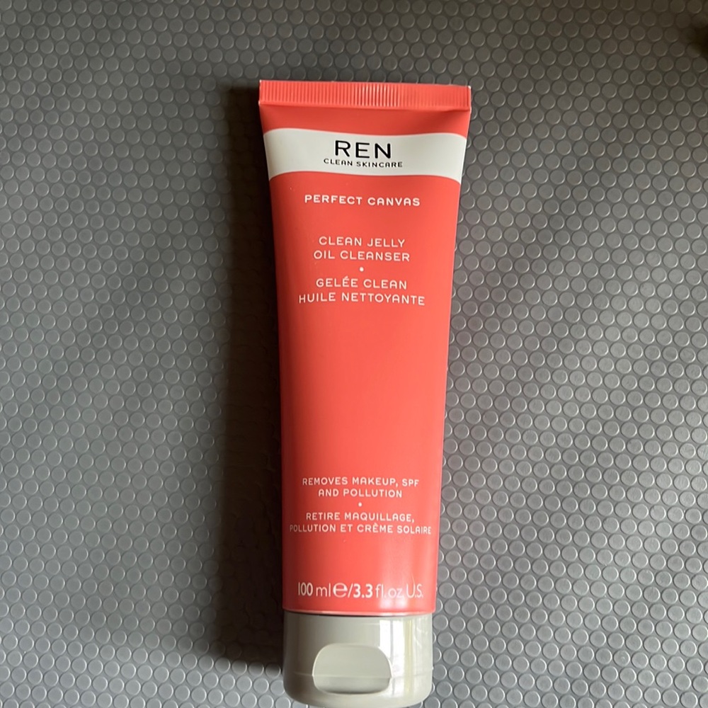 Ren Clean Skincare Jelly Oil Cleanser